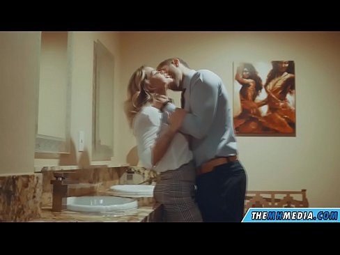 ❤️ Бүкіл аққұба сізді қоғамдық дәретханада азғырғанда ❤❌ Шлюздер kk.91sesex101.top ❌❤